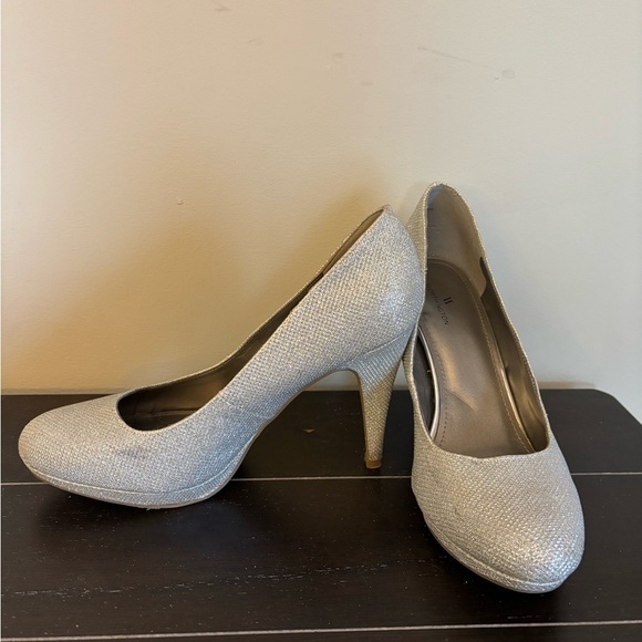 Sparkly Silver High Heels‎ Size 9 - Picture 1 of 7